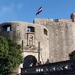 Funky Fish Ντουμπρόβνικ